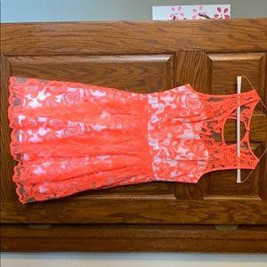 wanna stand out? get this dress for any occasion!